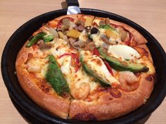 -必胜客(新中纬店)