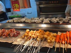 -四囍码头海鲜烧烤自助火锅(外滩南京东路悦荟广场店)
