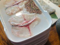 -老牌坊云南鱼豆花火锅(哈西万达店)
