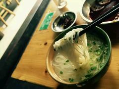 -二孃鸡爪爪(东郊记忆店)