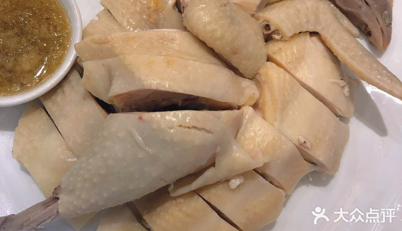 在室内也可以很有夜排挡的感觉✓興囍海鲜大排档