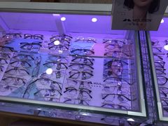 -世纪大明眼镜·蔡司战略授权店(汉街店)