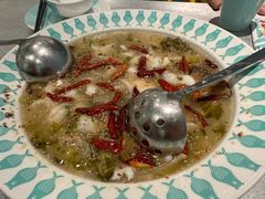 -姚姚酸菜鱼·金戈戈香港豉油鸡(喜荟城联名店)