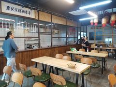 -丽丽三鲜螺蛳粉(田林路店)