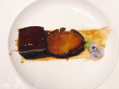 鲍鱼红烧肉-鲤院·新中式美学·庭院餐厅(夫子庙店)
