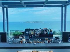 -瑰丽酒店·海吧·天际下午茶·现场DJ·天台酒吧