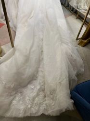 -LA GRACE高端婚纱礼服定制馆