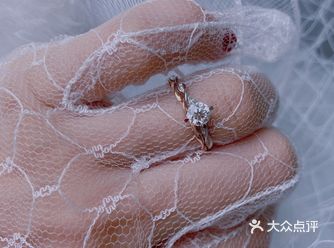 这款没名字的钻戒也太神仙了