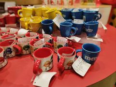 -m豆巧克力世界(上海世茂广场店)