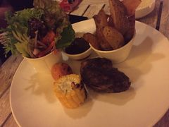 -Hai Bar And Grill