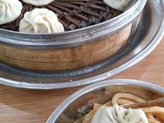 -清真老铁家灌汤包