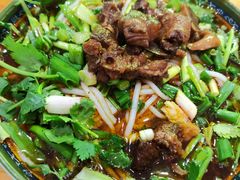 -杨百碗合川羊肉粉(奥园国际城店)