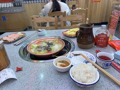 -阿婆情腊排骨火锅(金虹路店)