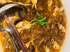 酸菜蛏子烧豆面-三利音·玖弄小鲜(浦东嘉里城店)