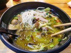 -渝和喵叔米线(南坪万达店)