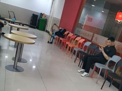 -金滏山烤肉·海鲜·火锅自助餐厅(襄阳万达店)