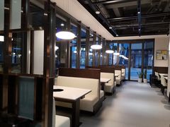 -煲王粤菜餐厅(中侨中心店)