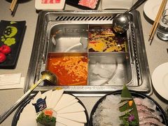 -海底捞火锅(东方时代广场店)