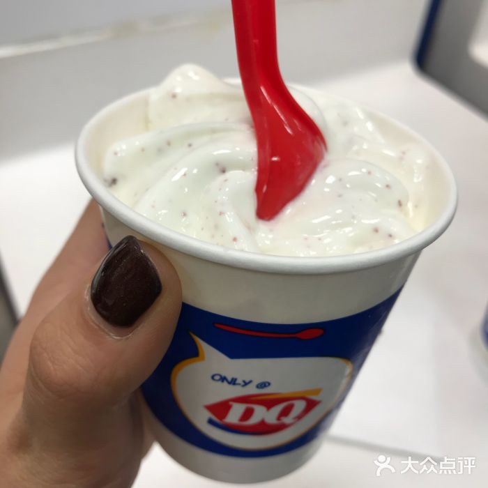 dq冰淇淋(北国店)红丝绒图片