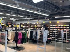 -法雅体育工厂店(皂君庙路店)