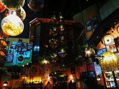 -临界音乐酒馆·小龙虾·江湖菜(华熙LIVE·鱼洞店)