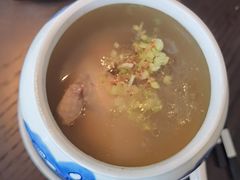 鸽吞燕-广州柏悦酒店·悦景轩·粤菜餐厅