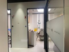 -齐玉齿科JADENTAL