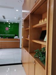 -苗医生专业祛痘·皮肤管理