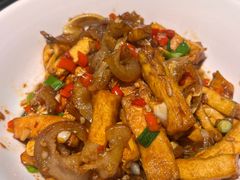 耳尖炒香干-八碗湘长沙市井菜(坡子街店)