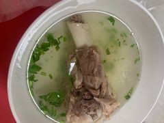 -周震馄饨