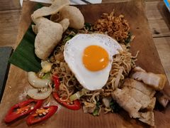 -Naughty Nuri’s Phuket
