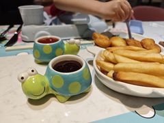 -水桶王国主题餐厅·聚会·生日派对·亲子活动·家庭套餐(亚龙湾希尔顿店)