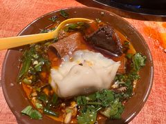 -周小明火锅(黑金冠社区店)