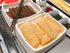-海底捞火锅(金山百联店)