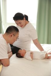 点击看大图 -初·印象孕妇儿童摄影馆