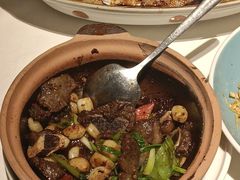 -八府香鸭·啫啫煲(华山路店)