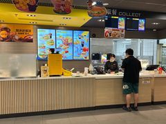 -麦当劳(轻轨曹杨路店)