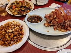 -聚首堂·特色小吃·肘子(什刹海德胜门店)