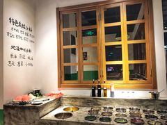-同蛙阁美蛙鱼头火锅