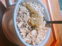 -八月美食小馆(银泰城总店)
