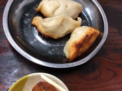 -黄阿姨锅贴大王(万航渡路店)