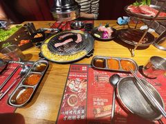 -青瓦炭韩潮烤肉(花园道店)