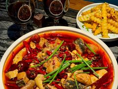 -青红之间·新派融合川菜(慈云寺店)