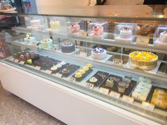 面包甜点陈列柜-KENGEE仟吉(庭瑞新汉口店)