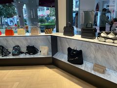 -GIVENCHY(佛罗伦萨小镇奥莱店)