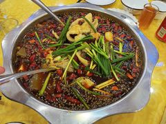 -乡土特色.冷锅鱼.牦牛肉汤锅