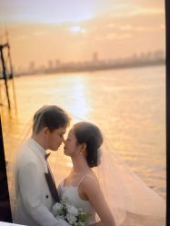 -雪中彩影婚纱摄影·微光艺术中心