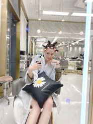 -5M HAIR SALON