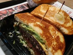 -The Habit Burger Grill 哈比特汉堡(复兴soho店)