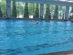 -笔架山庄游泳馆